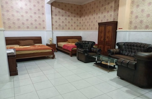 Sumenep Hotel | OYO 91232 Hotel Garuda
