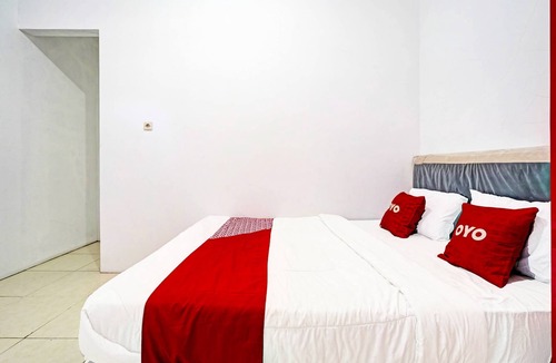 Pameungpeuk Hotel | OYO 91329 Guest House Le-banon Syariah