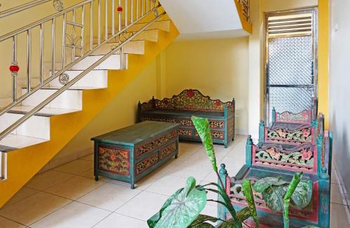 Madiun Hotel | OYO 91580 Kost Bougenville Syariah