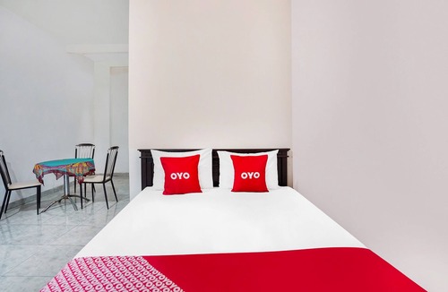 Pasuruan Hotel | OYO 91827 Tutus Homestay Syariah