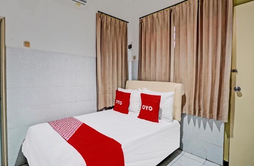 Pamekasan Hotel | OYO 92124 Raya Permai Homestay Syariah