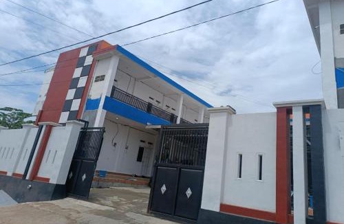 Marabahan Hotel | OYO 93774 Khaira Kos Dan PenginapanNearYani Heahlerr