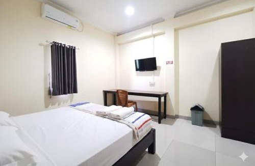 Sangatta Utara Hotel | OYO 95059 Ikon Guesthouse