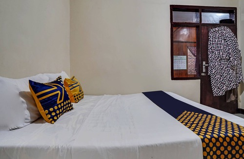 Padalarang Hotel | OYO Homes 90917 Eco Tourism Geopark Padalarang Homestay Syariah