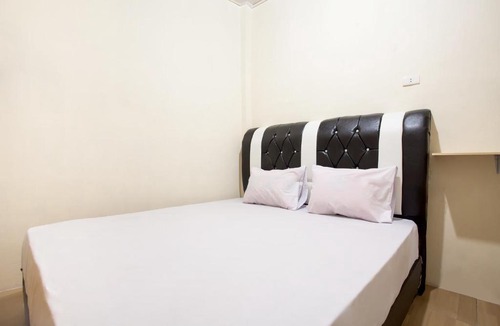 Medan Hotel | OYO Life 2601 Homestay Damai Helvetia