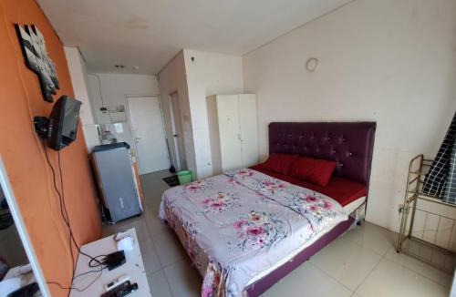 Karawang Hotel | OYO Life 93139 Apartemen Grand Sentraland By Evi