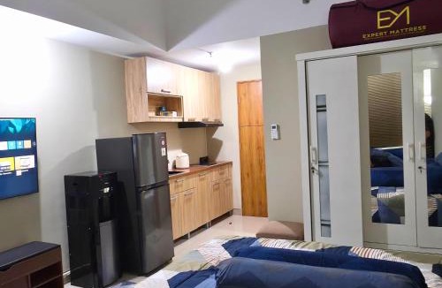 Duren Sawit Apartment | Paul's LRT City Jatibening with Swimming Pool View