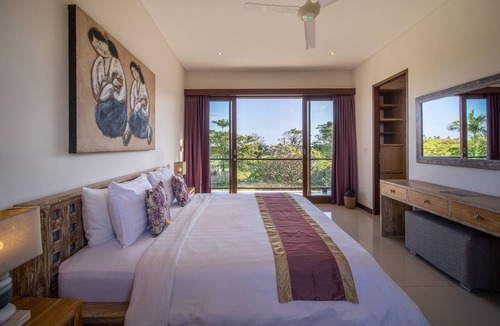 Batu Bolong Villa | Peaceful 3BR Villa - Canggu Oasis