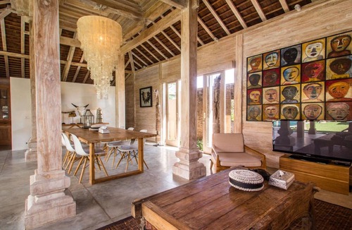 Kerobokan Villa | Picture This