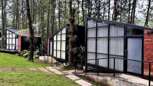 Sukapura Hotel | Pineforrest