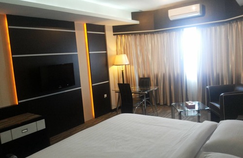 Tanjung Pinang Hotel | Plaza Hotel Tanjungpinang