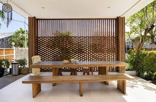 Renon House | Pool Access Suite at The Vinhill Studio