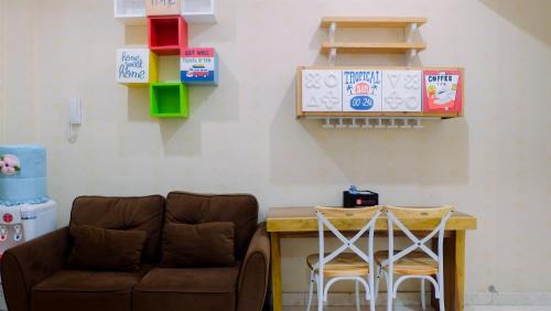 Menteng Apartment | Pool View 2BR Apartment at Capitol Park Residence By Travelio