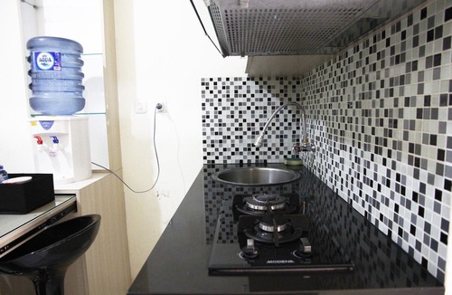 Pekayon Jaya Hotel | Pool View Kemang View Apartment