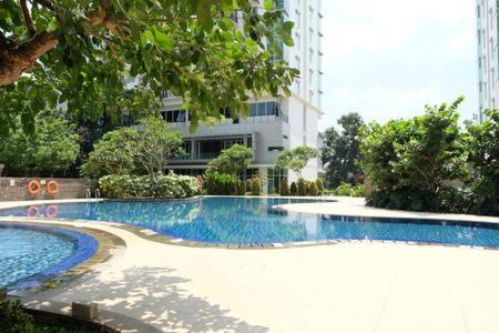 East Jakarta Apartment | Premium One Bedroom at Woodland Park Residence