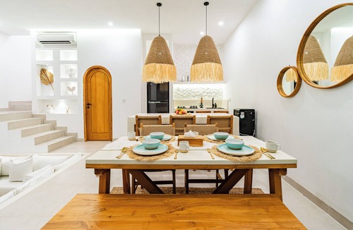Batu Bolong Villa | Private 1BR Pool Villa in Canggu Near Beach & Cafés