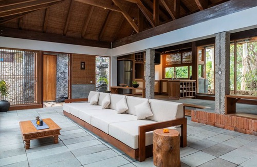 Jungut Batu Villa | Private Villa with Pool and Garden Views