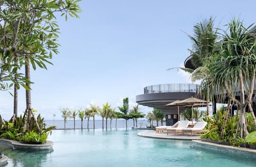 Padangbai Hotel | Quenzo Beach Resort