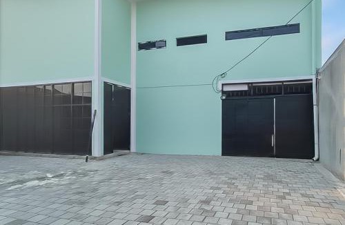 Pekalongan Hotel | RedDoorz at Diamond Inn Stasiun Pekalongan