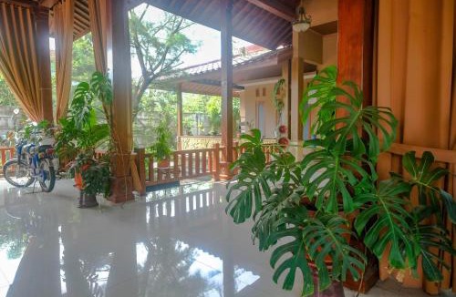 Madurejo House | RedDoorz at Homestay Joglo Ibu Prambanan Yogyakarta