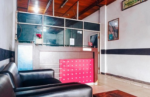 Bengkulu Hotel | RedDoorz at Hotel Island Bengkulu