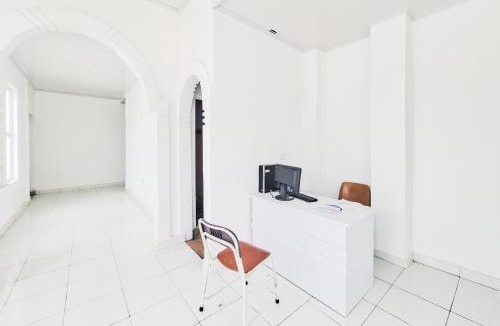 Indramayu Hotel | RedDoorz at Hotel Lavender Kertajati
