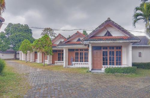 Tasikmalaya Hotel | RedDoorz at Hotel Padjajaran Tasikmalaya