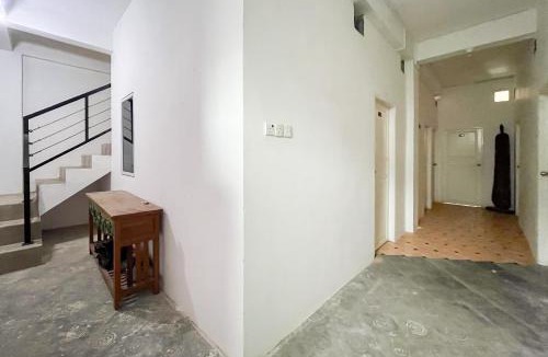 Tanjung Pinang Hotel | RedDoorz at Kanaka Hostel Tanjung Pinang