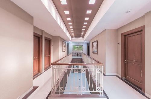 North Cirebon Hotel | RedDoorz at La Mega near Pasar Pagi Cirebon