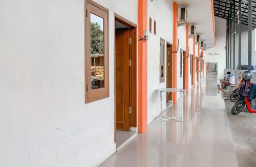 Haurgeulis Hotel | RedDoorz at My Home Haurgeulis Indramayu