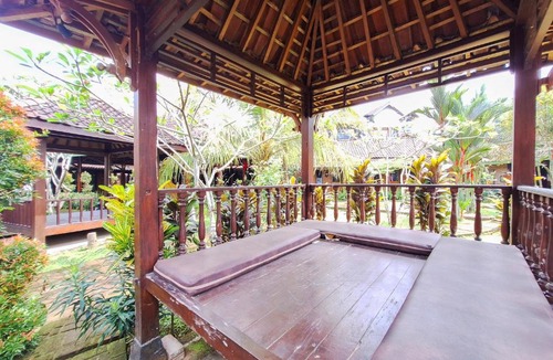 Borobudur House | RedDoorz at Setumbu Family Cottage Borobudur