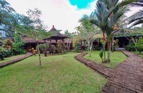 Borobudur House | RedDoorz at Setumbu Family Cottage Borobudur