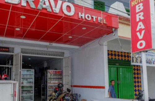 Buton Babau Hotel | RedDoorz @ Hotel Bravo Pantai Kamali Bau Bau