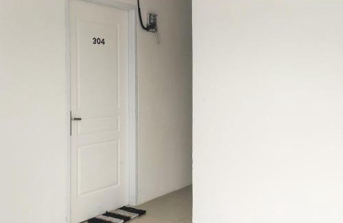 Tarakan House | RedDoorz near Grand Tarakan Mall