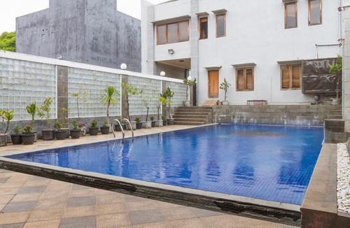 Cileunyi House | RedDoorz near Jatinangor Town Square