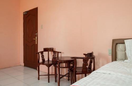 Siborongborong Hotel | RedDoorz near Silangit International Airport