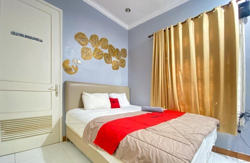 Cipanas Hotel | RedDoorz Near Taman Bunga Nusantara 2