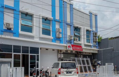 Salatiga Hotel | RedDoorz near Tamansari Shopping Center Salatiga