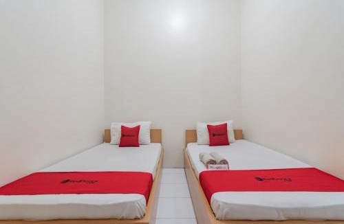 Tasikmalaya House | RedDoorz near Universitas Siliwangi Tasikmalaya
