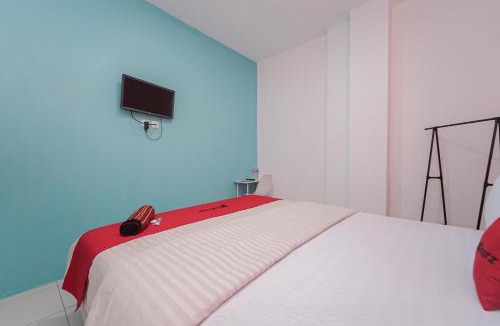 Johar Baru Hotel | RedDoorz near Universitas YARSI