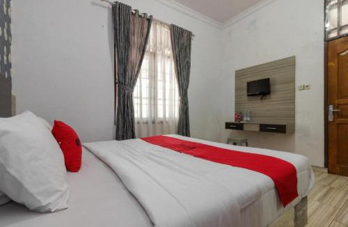 Bengkulu Hotel | RedDoorz @ Pantai Panjang Bengkulu