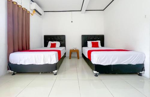 Pameungpeuk Hotel | RedDoorz Plus at Erbysa 4 Pantai Sayang Heulang Pamengpeuk Garut