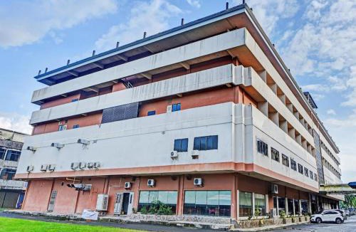 Tanjung Pinang Hotel | RedDoorz Plus at Plaza Hotel Tanjung Pinang