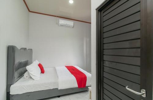 Sentul City Bed & Breakfast | RedDoorz Plus near Jungeland Sentul