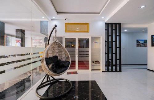Dinoyo House | RedDoorz Plus near Politeknik Negeri Malang