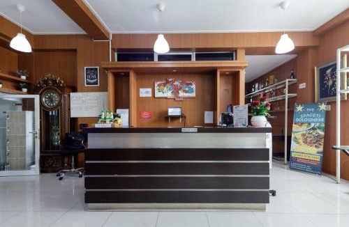 Ragunan House | RedDoorz Premium @ Ampera Raya 2
