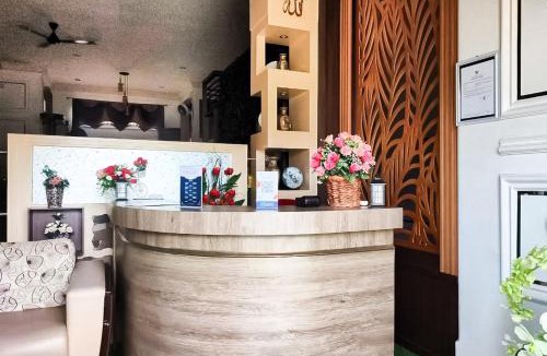 Padang Hotel | RedDoorz Syariah at Chilla Guest House Padang