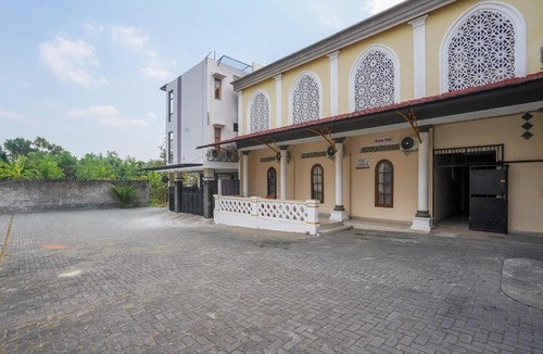 Yogyakarta House | RedDoorz Syariah at Homestay Attin Tugu Jogja