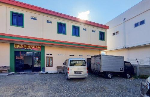 Sungai Penuh Hotel | RedDoorz Syariah at Penginapan Kita Sungai Penuh