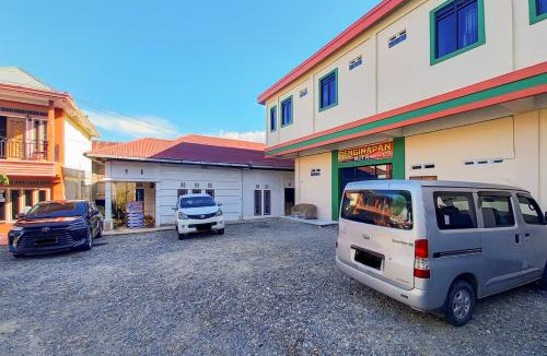 Sungai Penuh Hotel | RedDoorz Syariah at Penginapan Kita Sungai Penuh